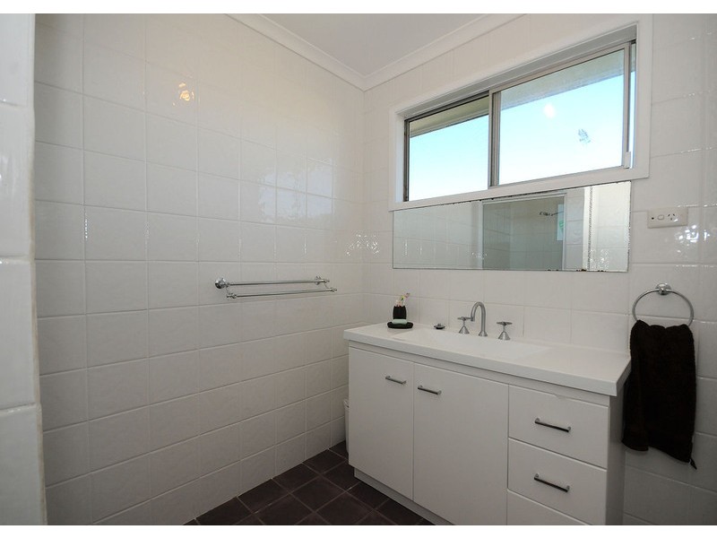 13 Hillcrest Avenue, Scarness QLD 4655