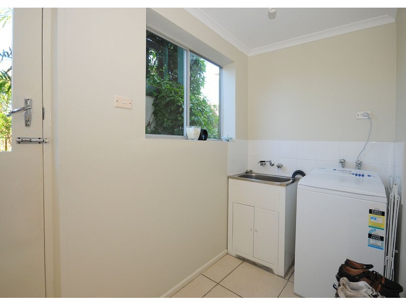 13 Hillcrest Avenue, Scarness QLD 4655