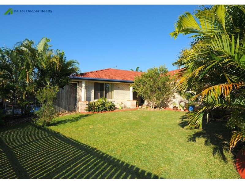3 Benson Close, Urraween QLD 4655