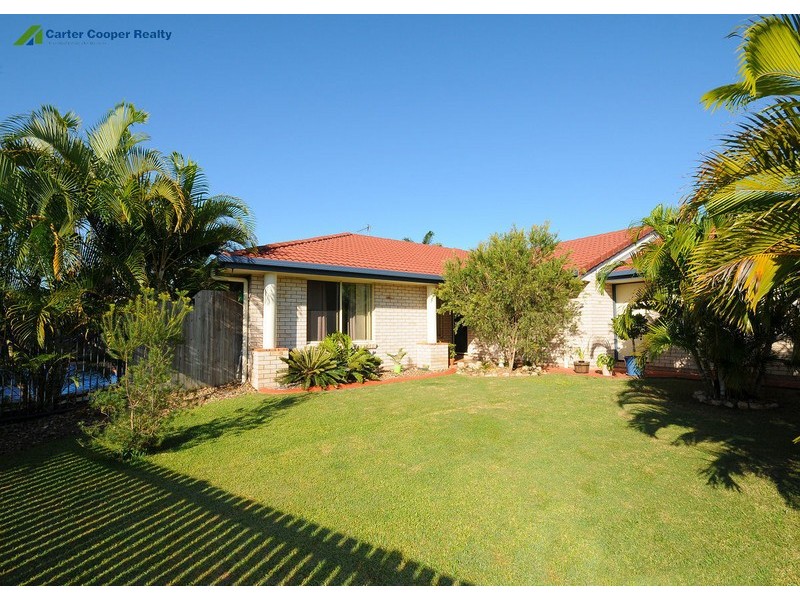3 Benson Close, Urraween QLD 4655