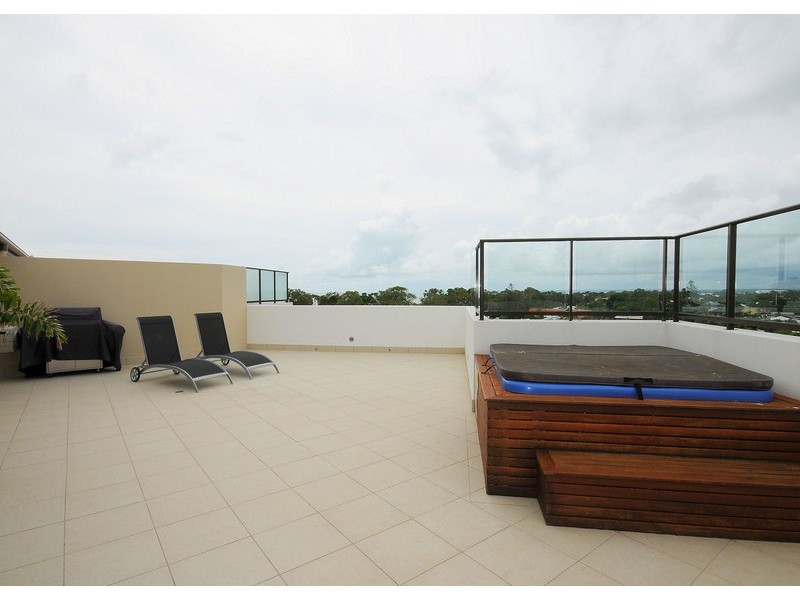 606/468 Esplanade, Torquay QLD 4655