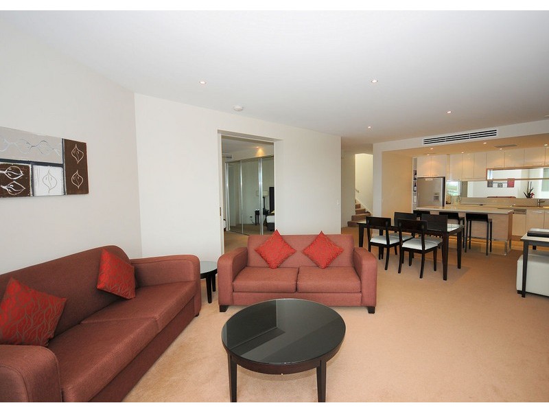 606/468 Esplanade, Torquay QLD 4655