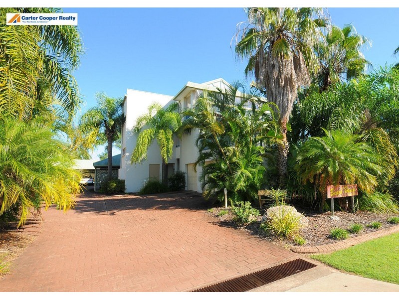 1/3 Beach Road, Pialba QLD 4655