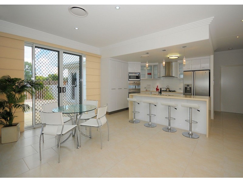 219 Long Street, Pialba QLD 4655