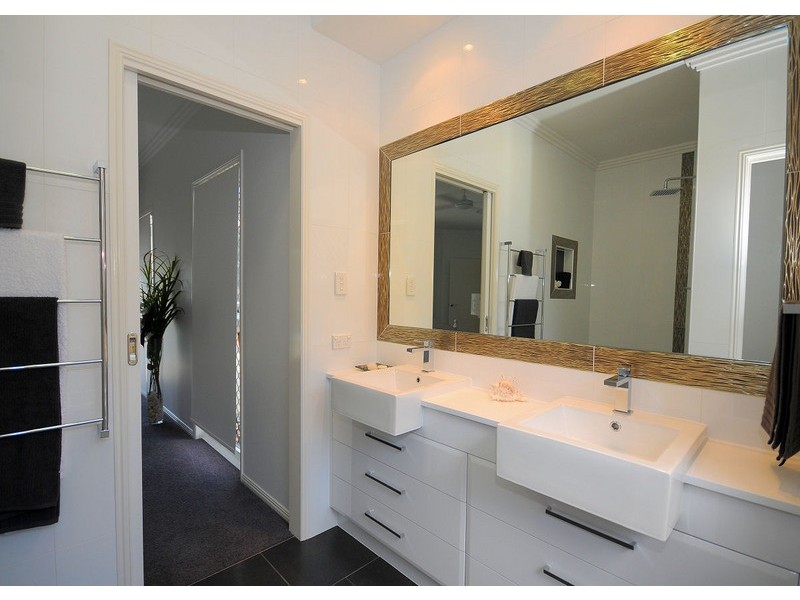 219 Long Street, Pialba QLD 4655