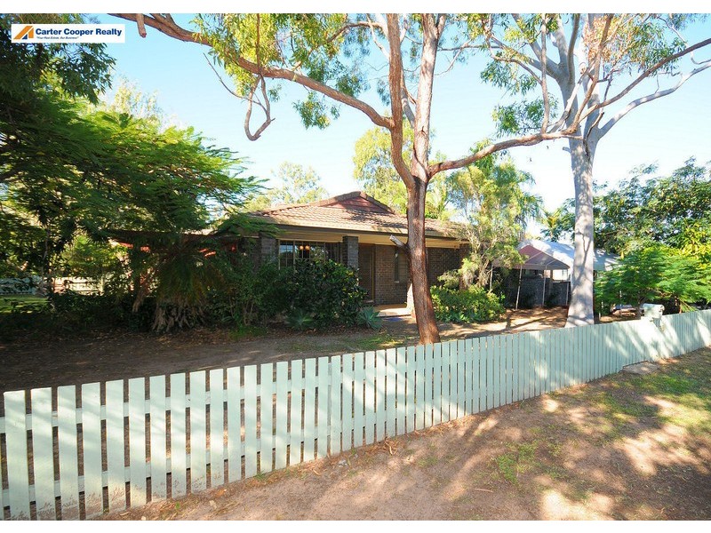 32 Barker Street, Point Vernon QLD 4655
