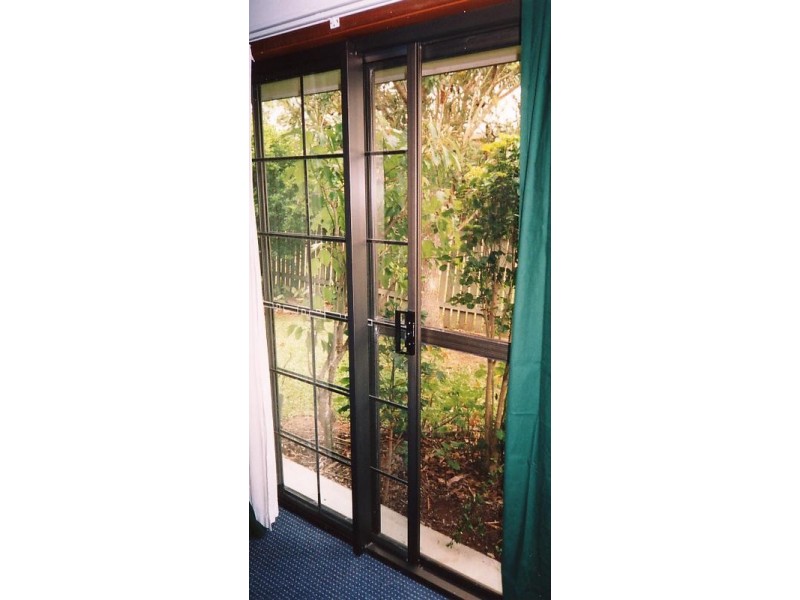 32 Barker Street, Point Vernon QLD 4655