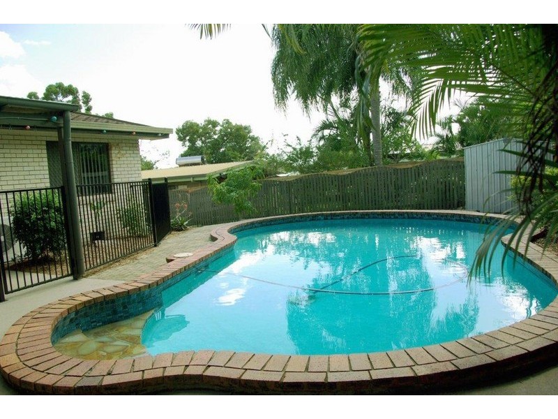 442 Boat Harbour Drive, Torquay QLD 4655