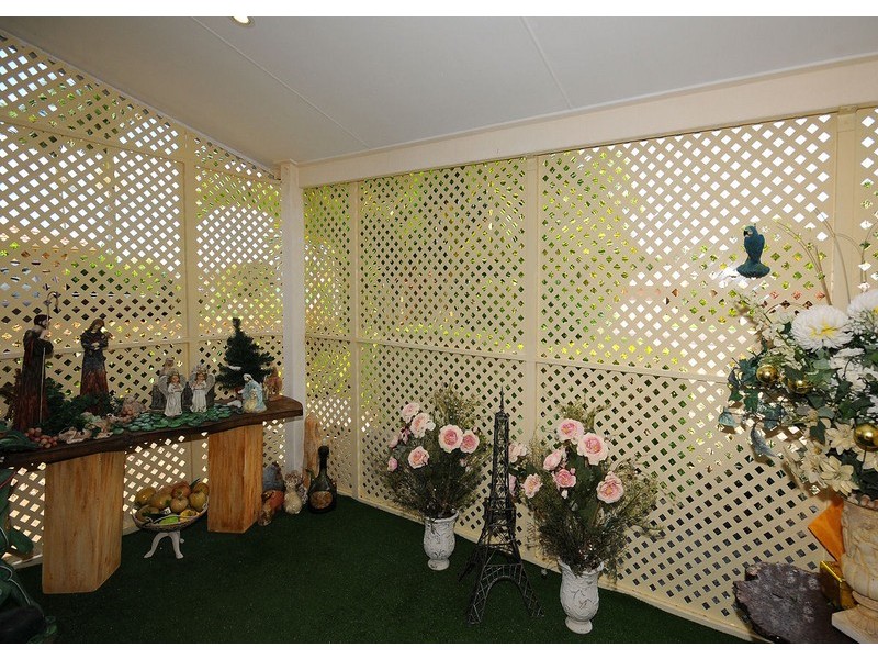 11 Lakeside Court, Torquay QLD 4655