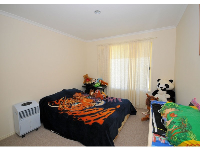 4 Sunny Way, Toogoom QLD 4655