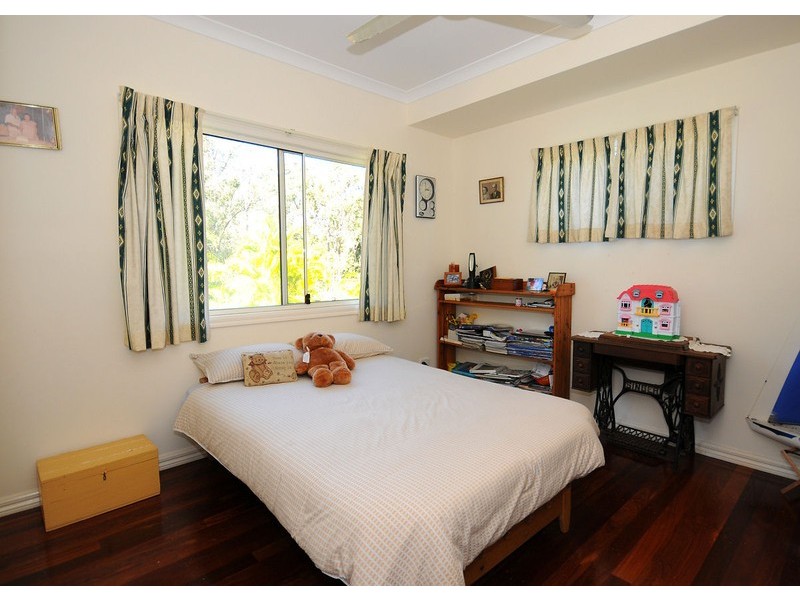 8 Raward Road, Wondunna QLD 4655