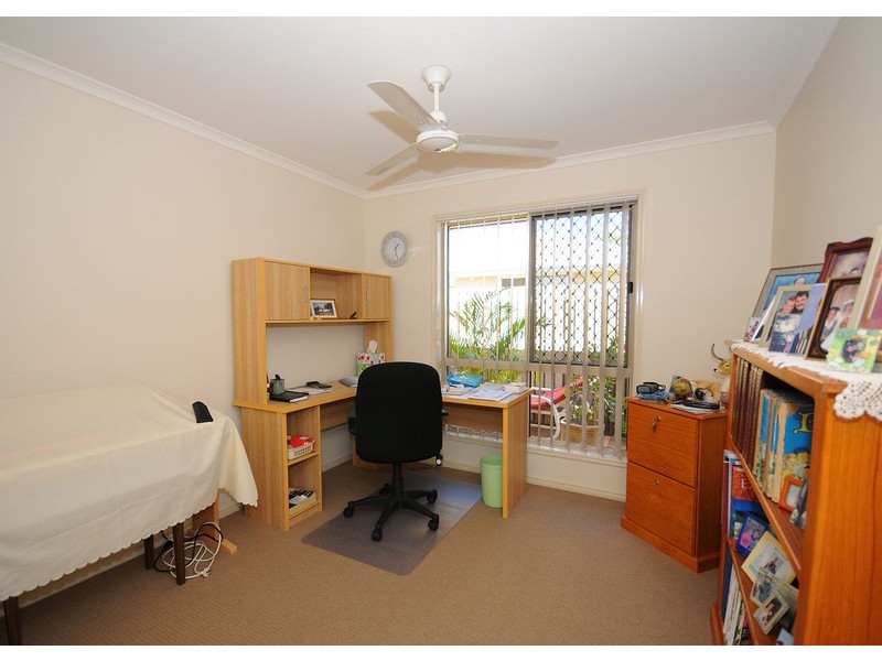 6 Chelsea Court, Urraween QLD 4655