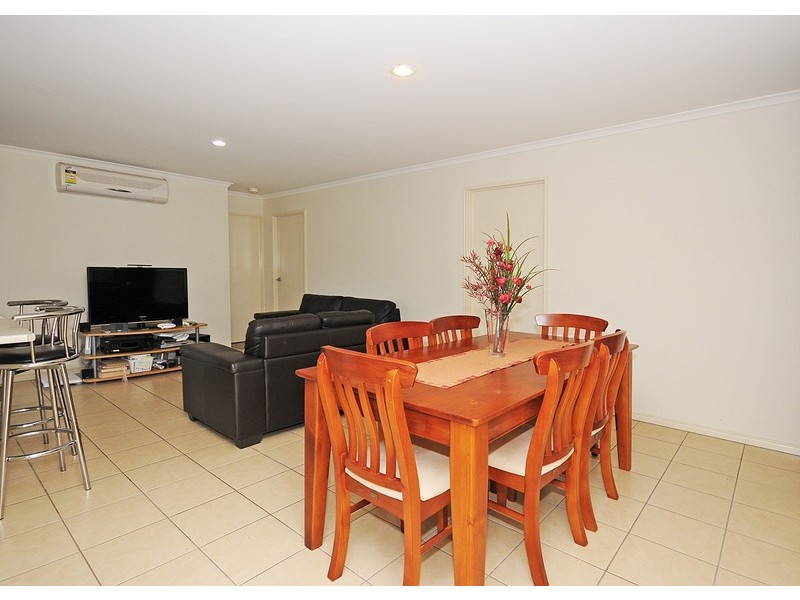 20 Picadilly Cct, Urraween QLD 4655