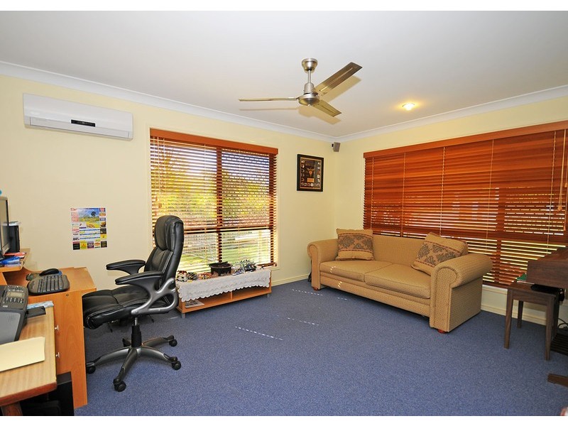 4 Chiquita Court, Dundowran Beach QLD 4655