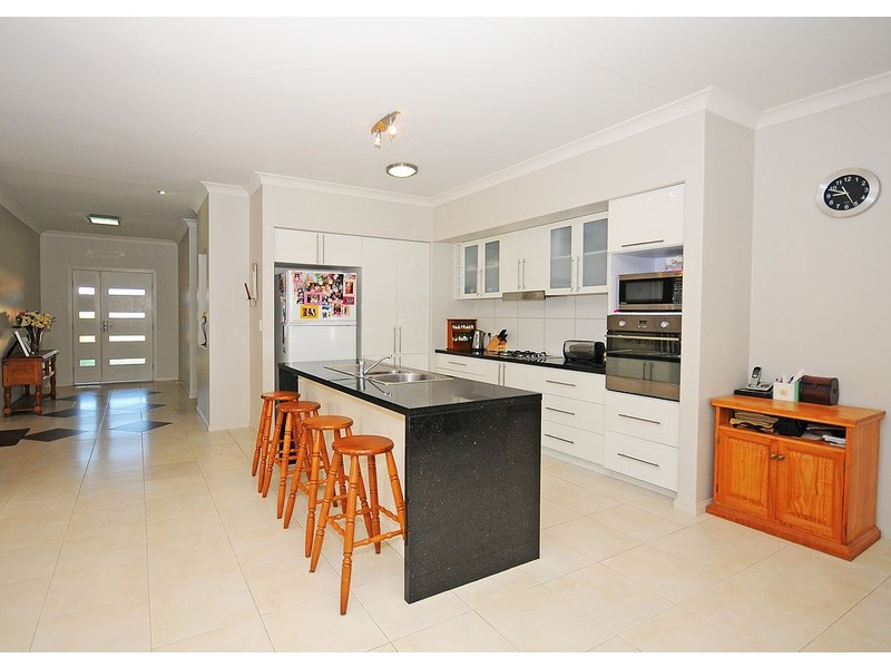 53 Turrum Street, Scarness QLD 4655