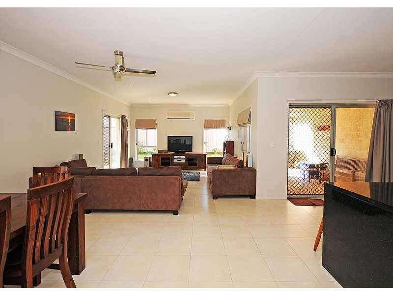 53 Turrum Street, Scarness QLD 4655