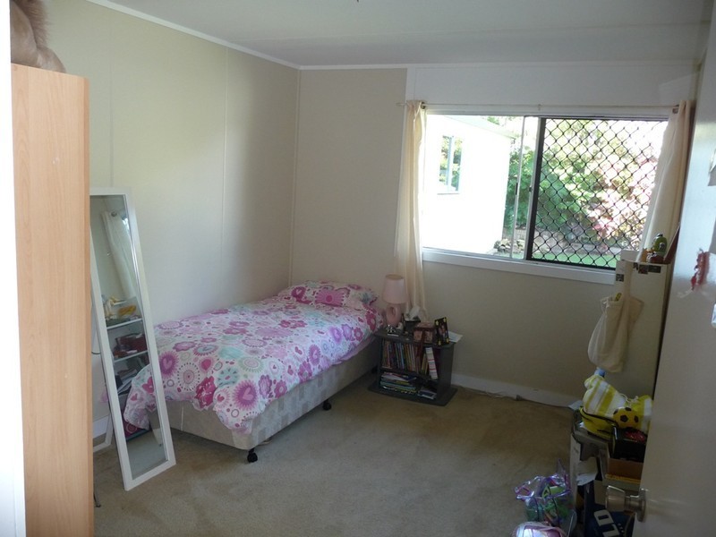 21 Paradise Street, Point Vernon QLD 4655
