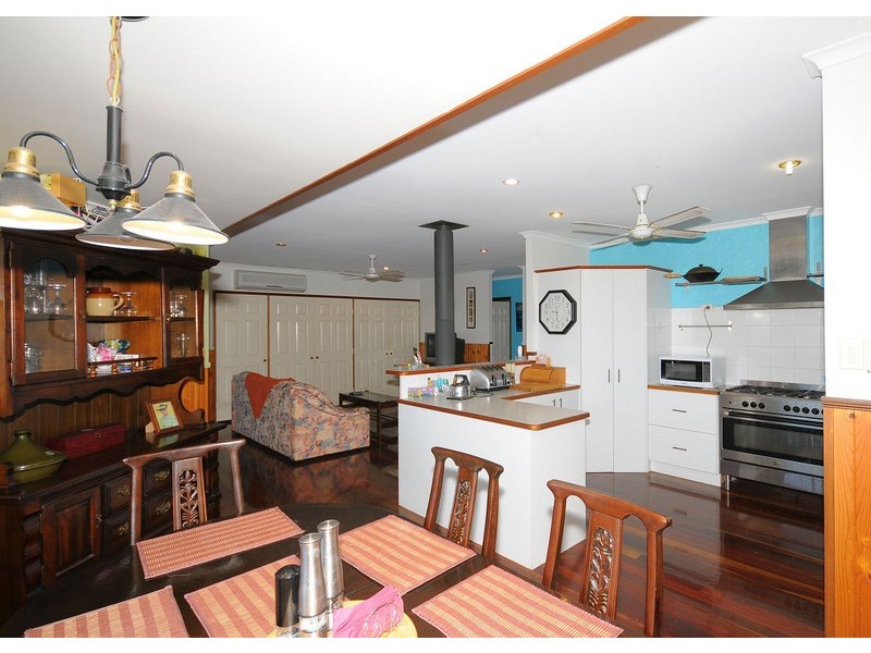 3 Greta Court, Urangan QLD 4655