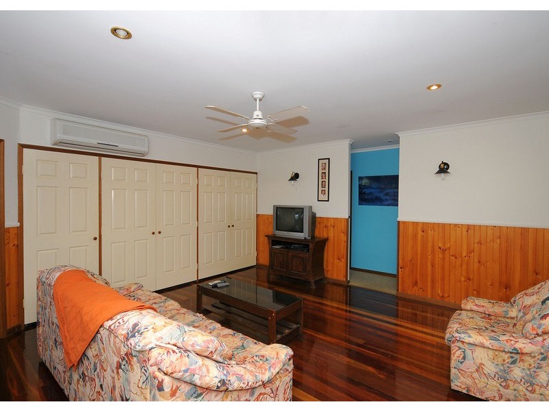 3 Greta Court, Urangan QLD 4655