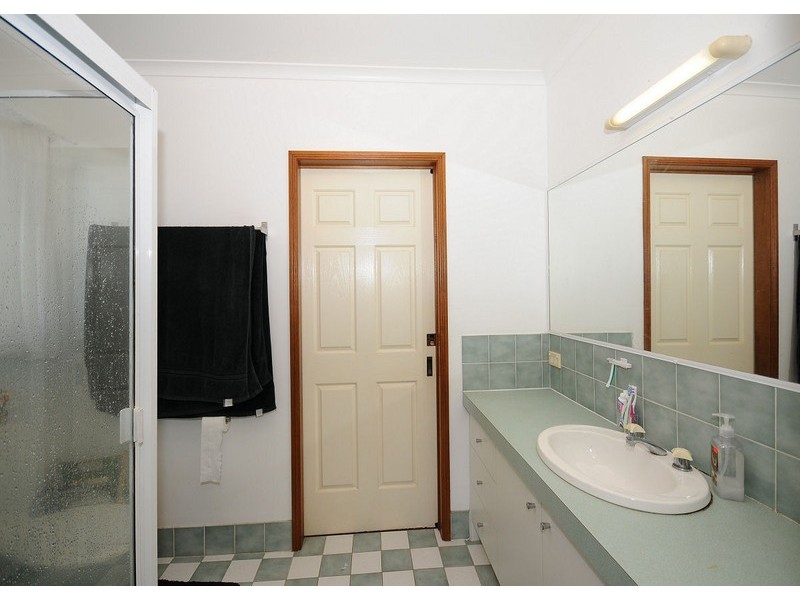 3 Greta Court, Urangan QLD 4655
