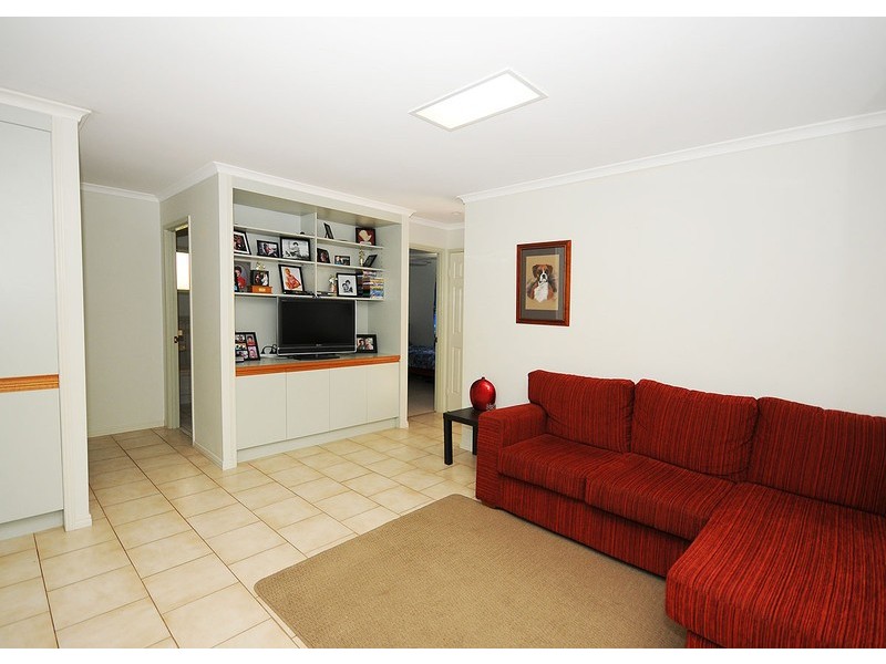 38 Vicki Parade, Torquay QLD 4655