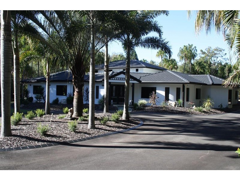 16 – 18 Palm Way, Dundowran Beach QLD 4655