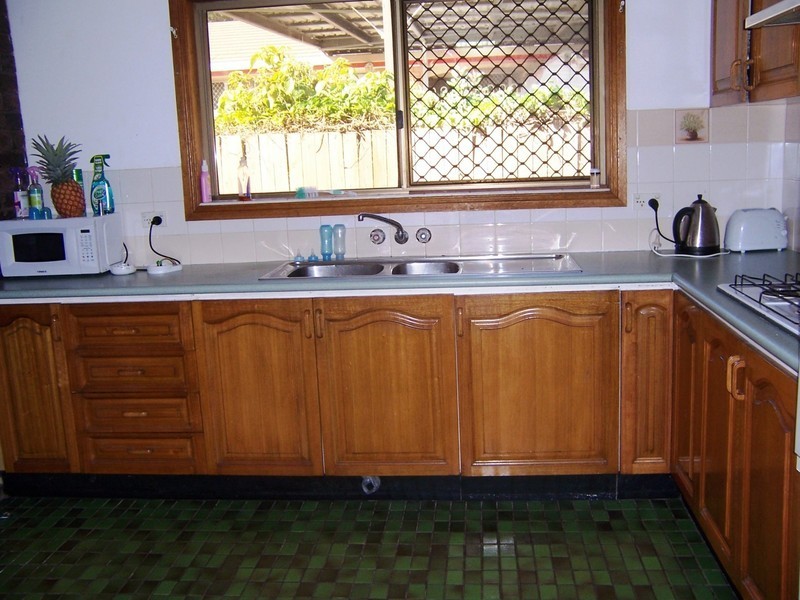 445 Boat Harbour Drive, Torquay QLD 4655