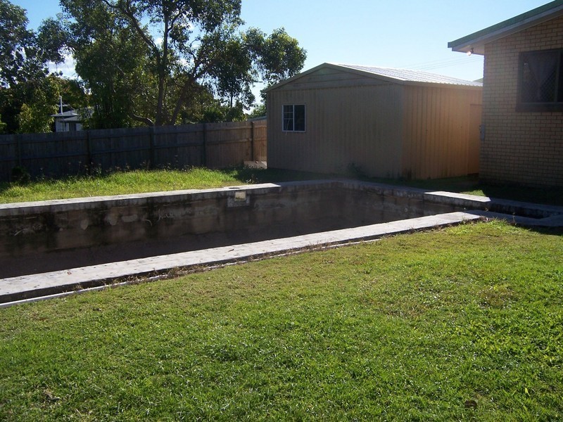 445 Boat Harbour Drive, Torquay QLD 4655