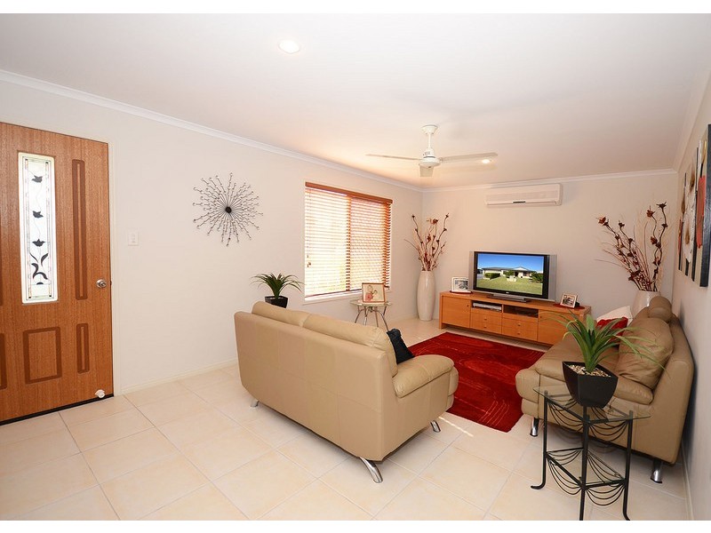 26 Gunsynd Way, Point Vernon QLD 4655