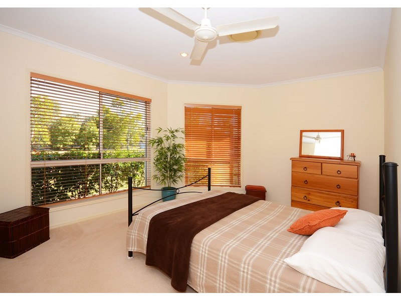 11 Oakmont Place, Wondunna QLD 4655