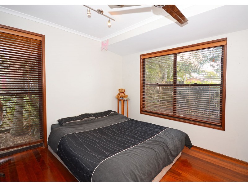 8 Windsor Way, Urraween QLD 4655