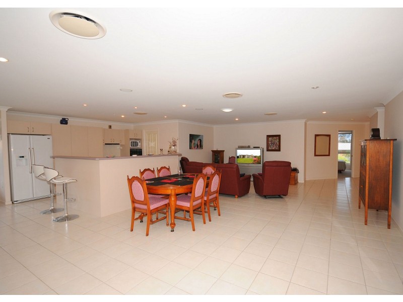78 Exeter Street, Torquay QLD 4655