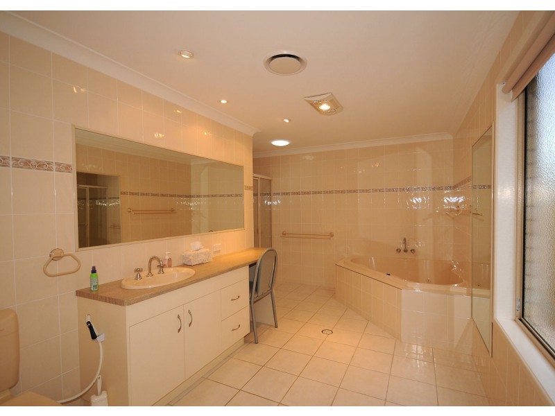 78 Exeter Street, Torquay QLD 4655
