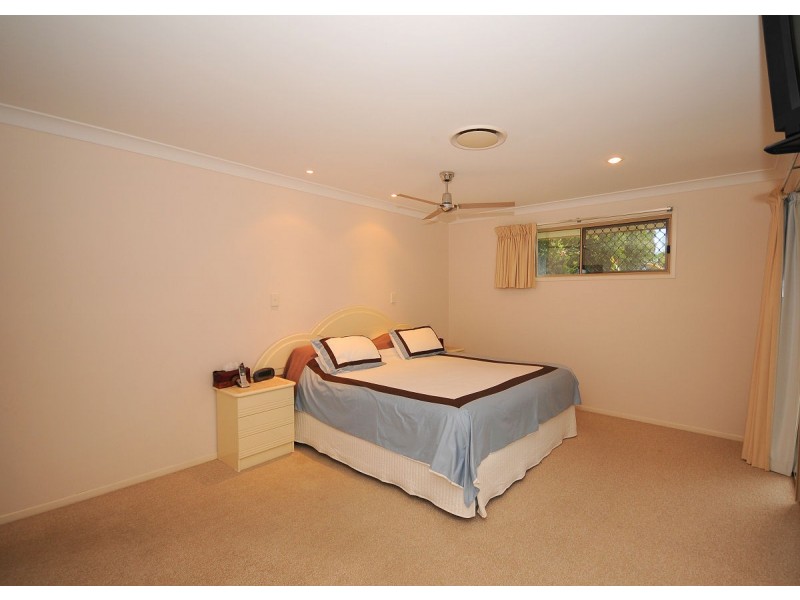 78 Exeter Street, Torquay QLD 4655