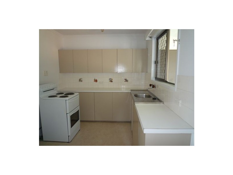 23 Miller Street, Urangan QLD 4655