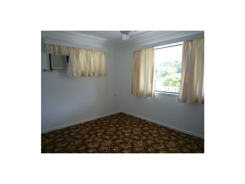 23 Miller Street, Urangan QLD 4655