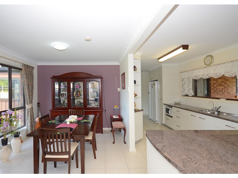 104 Murphy Street, Point Vernon QLD 4655