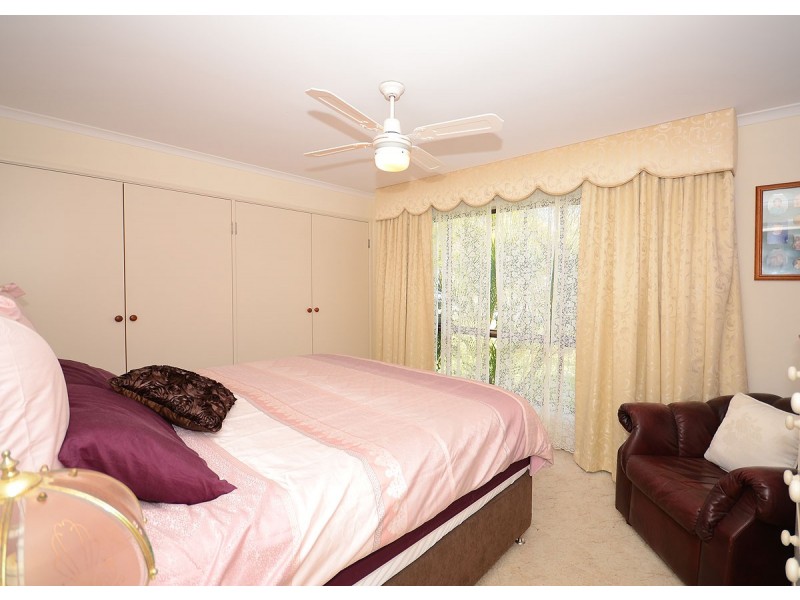 104 Murphy Street, Point Vernon QLD 4655