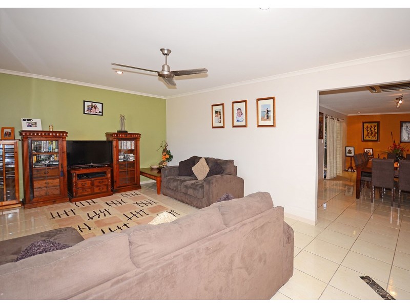 7 Border Court, Torquay QLD 4655