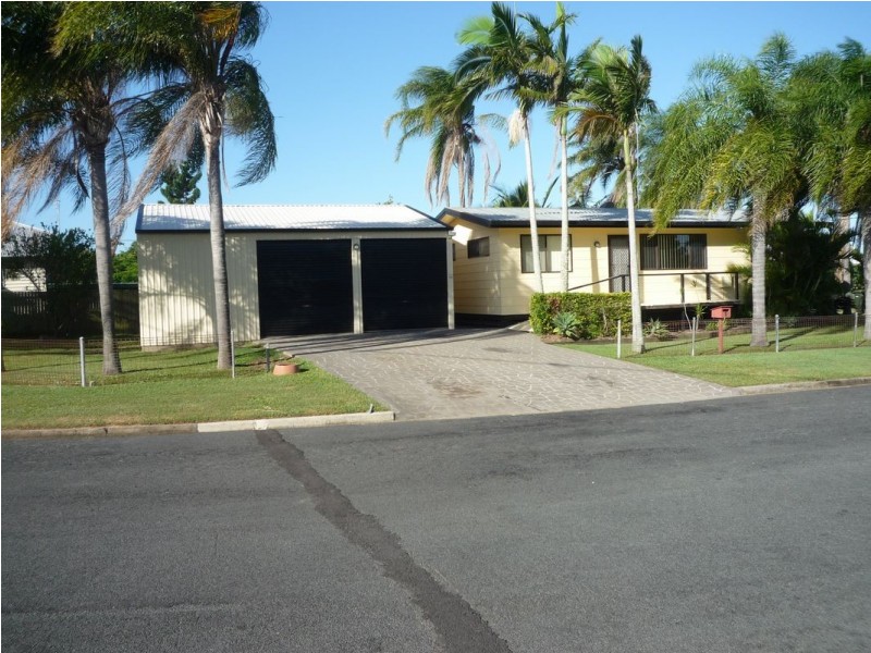 6 – 8 Crescent Street, Urangan QLD 4655