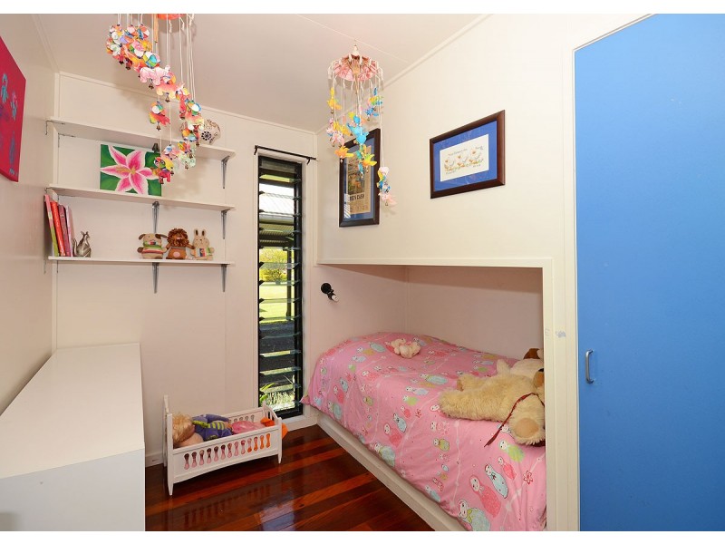 6 Moonbi Street, Scarness QLD 4655