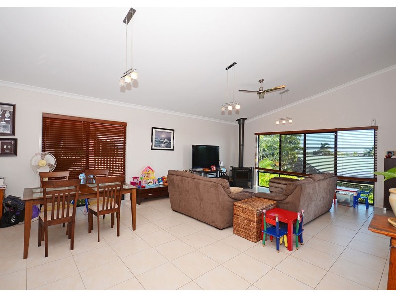 7 Lygon Court, Urraween QLD 4655