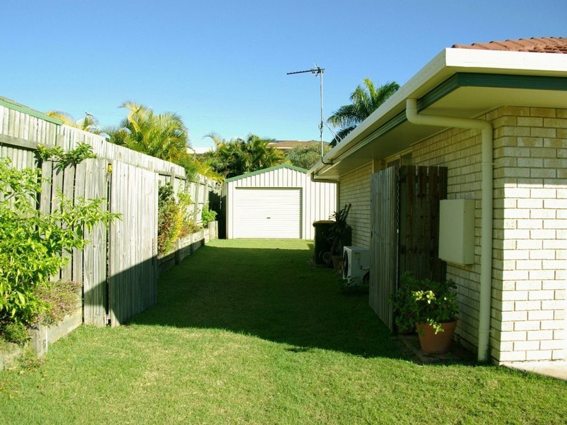 6 Haupt Avenue, Hervey Bay QLD 4655