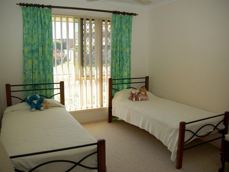 6 Haupt Avenue, Hervey Bay QLD 4655