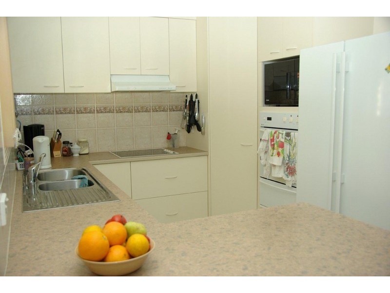 6 Haupt Avenue, Hervey Bay QLD 4655