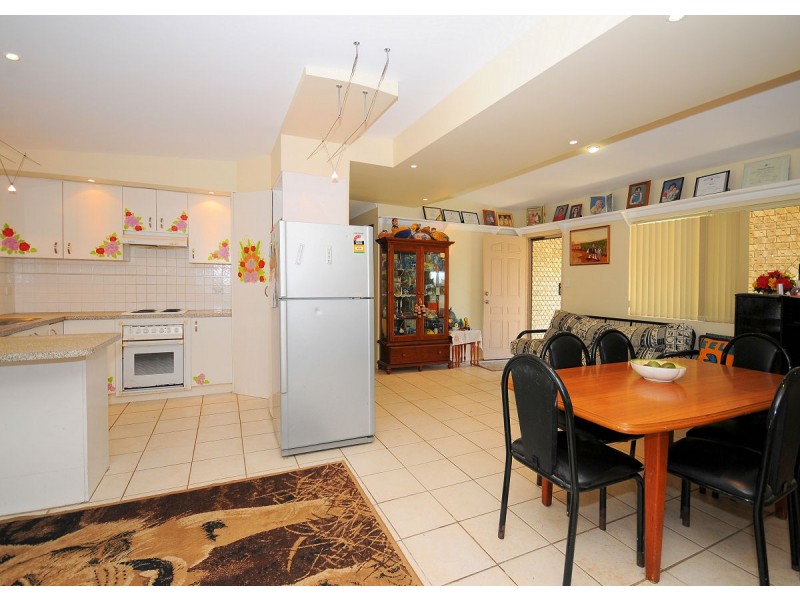 11 Grevillea Street, Kawungan QLD 4655