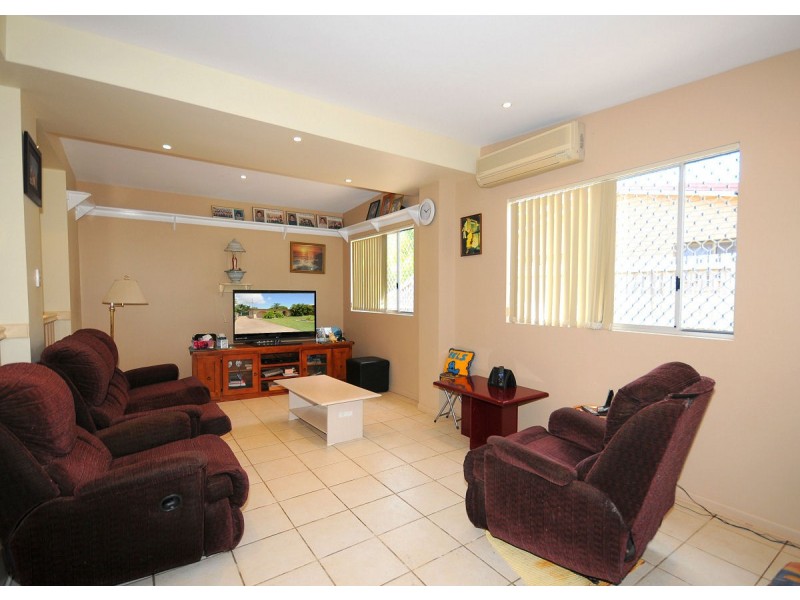 11 Grevillea Street, Kawungan QLD 4655