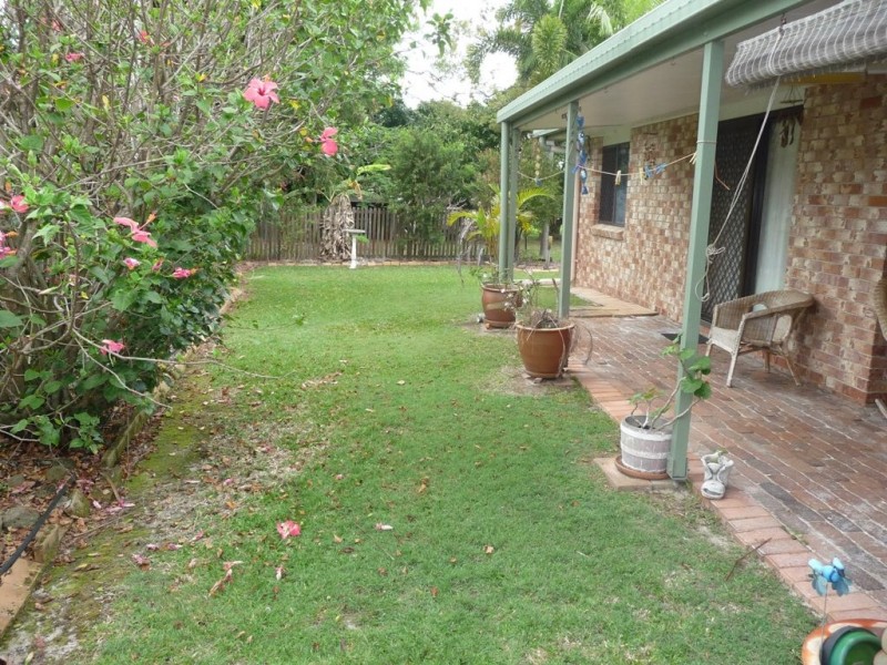 6 Cochrane Court, Torquay QLD 4655