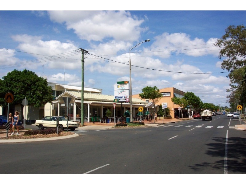 6 Cochrane Court, Torquay QLD 4655