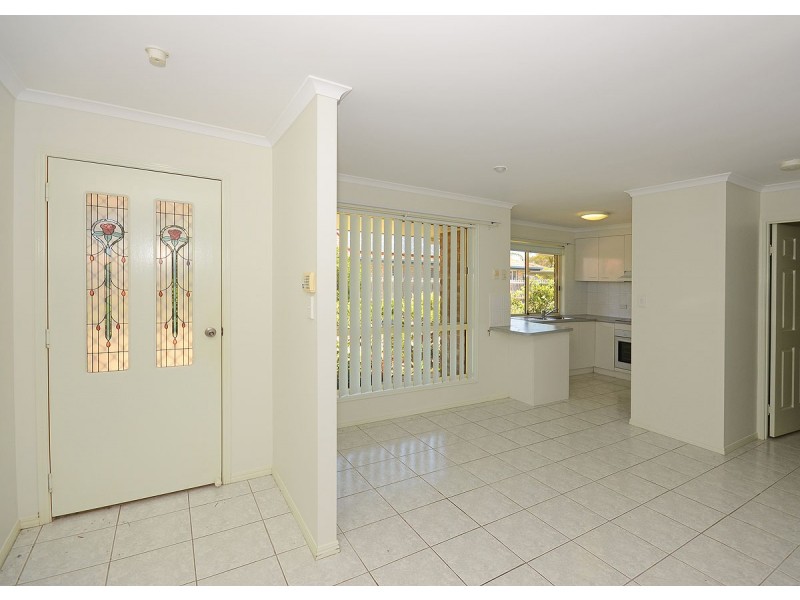 1, 9 King Edward Court, Urangan QLD 4655